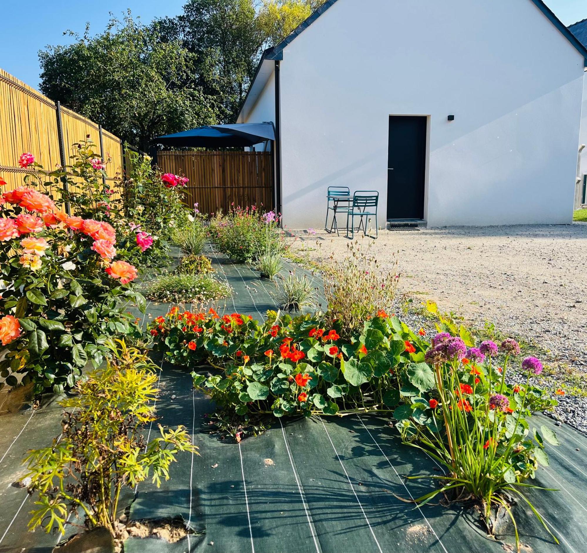Home Vert La Suite Forges de Lanouee Bagian luar foto