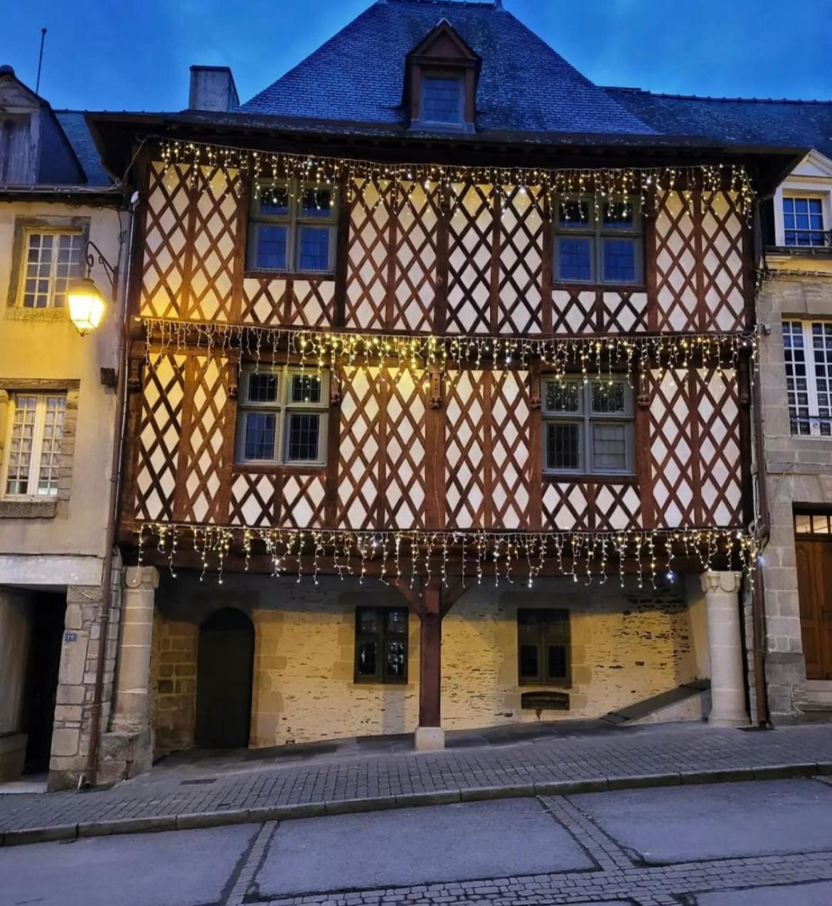 Home Vert La Suite Forges de Lanouee Bagian luar foto